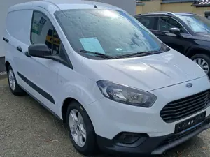 Ford Transit Courier Trend