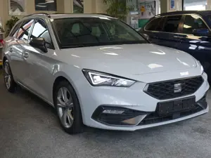 SEAT Leon Sportstourer DSG FR+Pano+ACC+RFK+Kessy+Beats