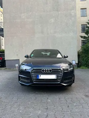 Audi A4 sport ultra BI-XENON, PARKPILOT, ALCANTARA Bild 2