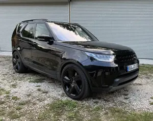 Land Rover Discovery black pack