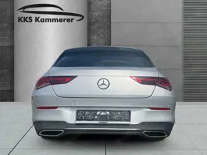 Mercedes-Benz CLA 200 HUD StandHZG AHK Klimasitz Pano Navi Digitales Coc Bild 5