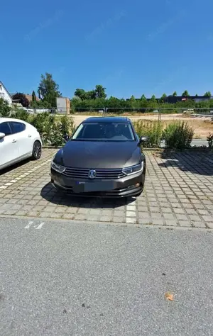 Volkswagen Passat 1.6 TDI (BlueMotion Technology) DSG Trendline