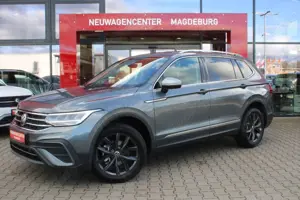 Volkswagen Tiguan Allspace 1.5 TSI DSG 7-Sitzer*AHK*NAVI*APP CONNECT*GARANTIE