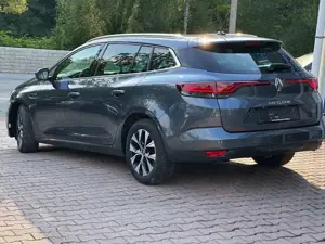 Renault Megane BLUE dCi 115 Intens Grandtour Bild 4