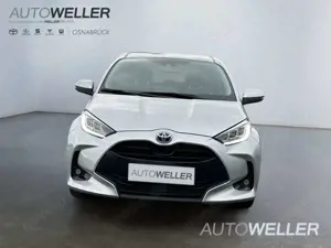 Toyota Yaris Hybrid 1.5 VVT-i Team D *Navi*LED*ACC*LMF* Bild 5
