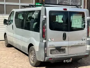 Opel Vivaro Kombi L2H1 2,9t Motorschaden Bild 5