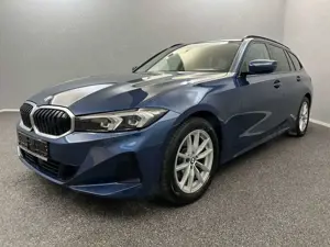 BMW 318 d Touring*PANO*ACC*AHK*LED*WIDESCREEN*