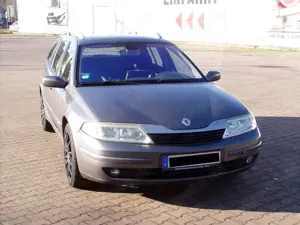Renault Laguna Grandtour 2.0 Dynamique # Leder # sauberer Zustand