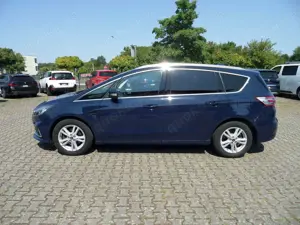 Ford S-Max Titanium+1.Hd+Navi+AHK+SHZ+LED+SpurhA+ACC+Cam v+hi