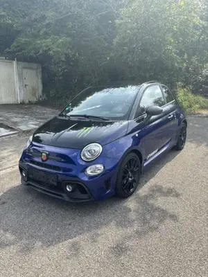 Abarth 500 595 Monster Energy Yamaha
