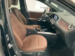 Mercedes-Benz GLA 45 AMG AMG GLA 45 4Matic+ AMG Speedshift DCT 8G Bild 4