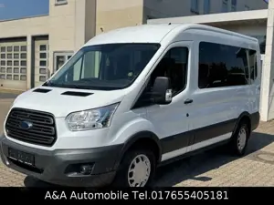 Ford Transit 6.Sitze Elek.Rampe Behindertg.Motor Neu