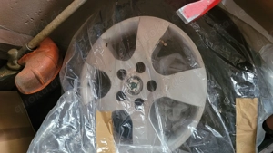 4x Skoda Octavia Alufelgen mit Sommerreifen 205 60 R15 Hankook Ventus Prime 4 Kompletträder