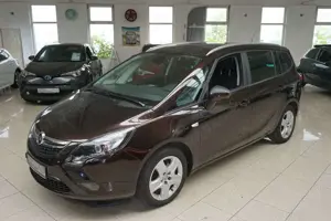 Opel Zafira Tourer 1.4 Turbo Edition