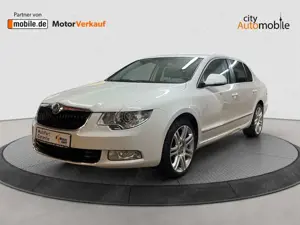 Skoda Superb Elegance/RS-Line/Alcantara/Bi-Xenon/SHZ