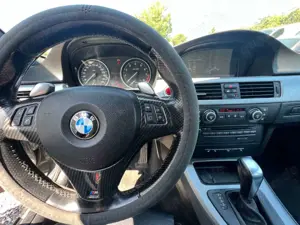 BMW 335 i xDrive Lim. M-Sportpaket Bild 5