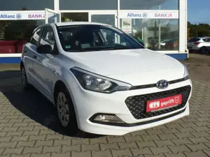 Hyundai i20 blue Basis