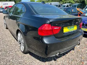 BMW 335 i xDrive Lim. M-Sportpaket Bild 2