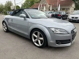 Audi TT Roadster 2,0 TFSI quattro S-Line Xenon MMI Navi Bild 4