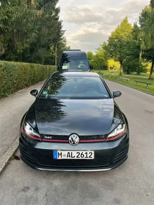 Volkswagen Golf GTI Golf GTI Performance BlueMotion Technology