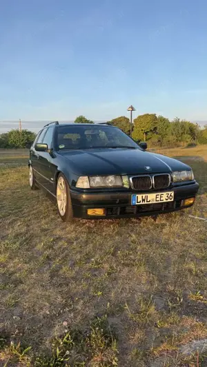 BMW 323 touring Automatik