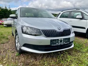 Skoda Fabia Ambition HU/AU/SERVICE neu