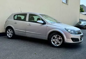 Opel Astra H Lim. Edition AUTOMATIK TÜV GARANTIE