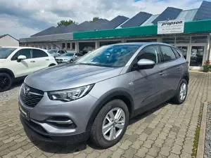 Opel Grandland X 1.5 D Edition KAMERA