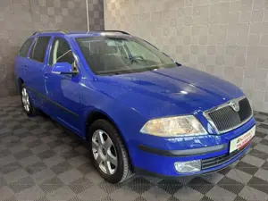 Skoda Octavia Combi 4X4*ELEGANCE*PDC H.-KLIMA-TEMP-15"