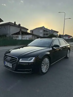 Audi A8 3.0 TDI DPF clean diesel quattro tiptronic Lang