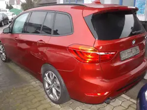 BMW 218 218 d Sport Line // DIESEL // Navi // AUTOMATIC // Bild 4