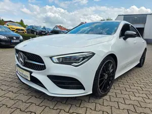 Mercedes-Benz CLA 220 d 4Matic AMG-Paket / Navi / LED