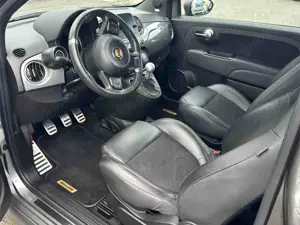 Abarth 595 Scorpioneoro one of 2.000 - Navi DAB 1.Hand Bild 4