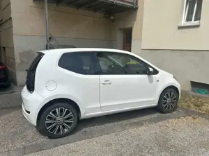 Volkswagen up! up! ASG join up!