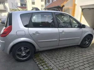 Renault Scenic 2.0 16V Exception