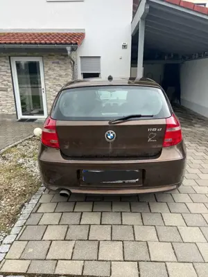 BMW 118 118d DPF Aut. Edition Sport