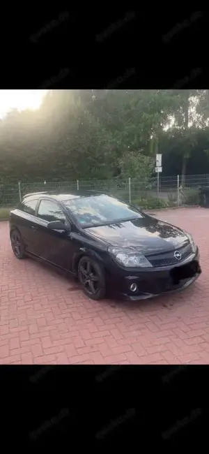 Opel Astra OPC