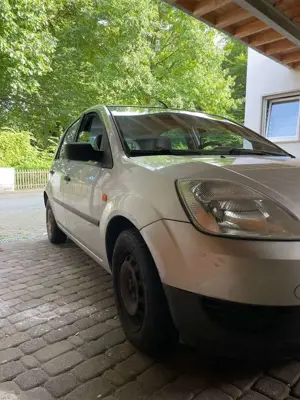 Ford Fiesta Fiesta  5-Türer 1.3