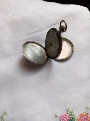 Antik Taschenuhr Defekt !!!