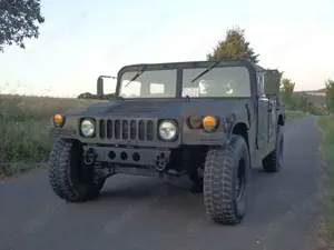 HUMMER H1 AM GENERAL HUMVEE M998 HMMWV Bild 4