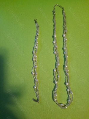 Schmuck: Filigrane Kette u. Armband mit einzelnen echten Perlen