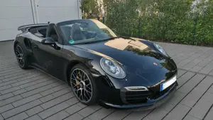 Porsche 991 911 Turbo S Cabriolet/PCCB/Burmester