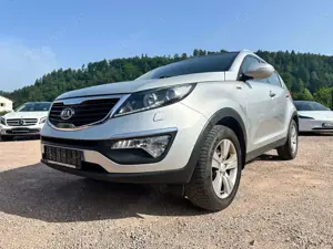 Kia Sportage Attract 2WD Allrad*HU 11/2026*Sitzheizung*Klima*