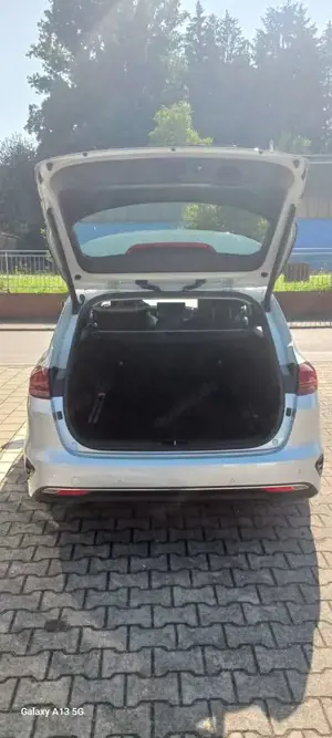 Kia Ceed / cee'd Ceed 1.5 T-GDI OPF Spirit Bild 2