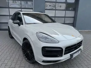 Porsche Cayenne GTS Sportdesign Approved-03.26