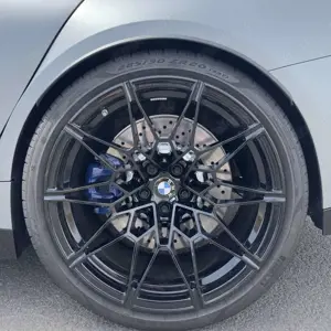 BMW M3 Competition - Frozen Grey Bild 5