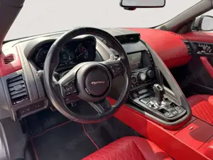 Jaguar F-Type Cabriolet SVR AWD 5.0 L V8 Karbon Keramik Technolo Bild 4