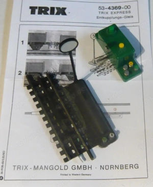 TRIX EXPRESS H0 el. Entkupplungsgleis mit Schalter Bild 2