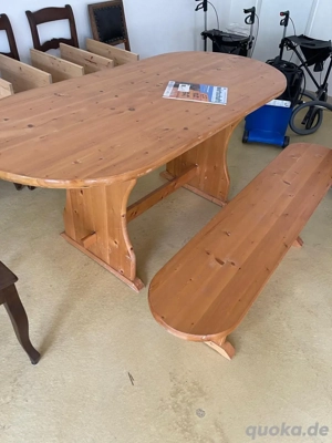 Esstisch aus Holz wie Neu 