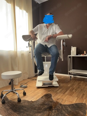 dom dev Spiele auf dem Gynstuhl geboten